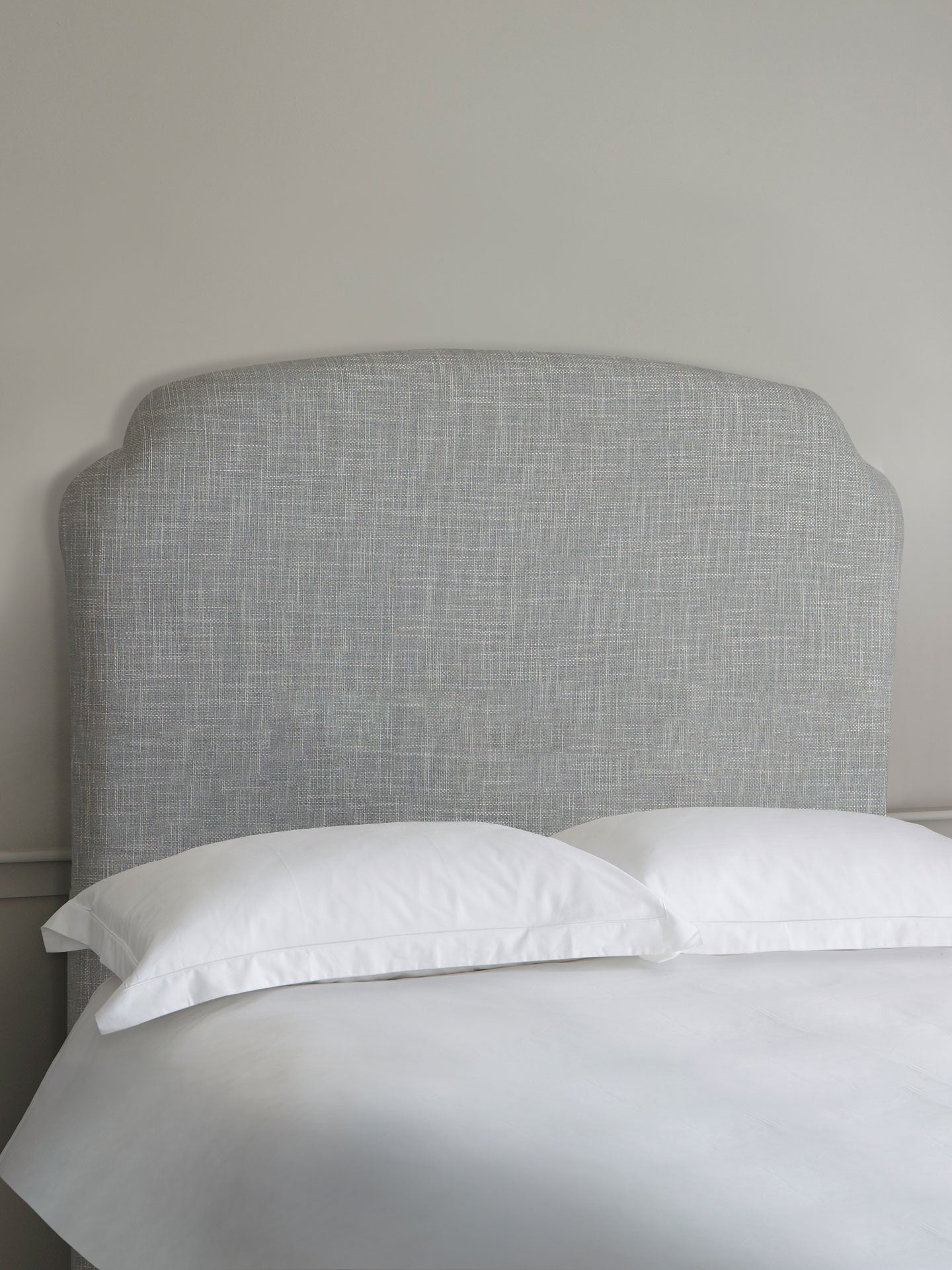 White on sale cushioned headboard